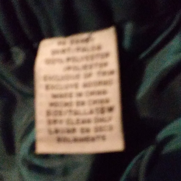 COPY - W42 L36 chest 48 Gorgeous green 2pc. Skirt… - Picture 5 of 5